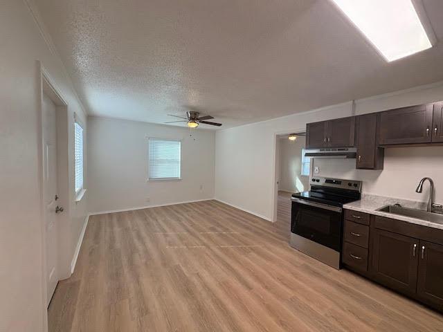 Foto del edificio - 100 Kazmira Ct