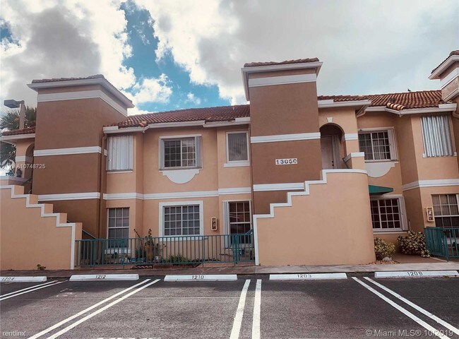 Building Photo - 2 br, 2 bath Condo - 13060 SW 64th ter 1207