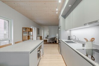 Interior Photo - VANILLA 301 SPE LLC