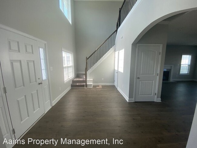 Building Photo - 4 br, 3.5 bath House - 3113 Hunting Lodge ...