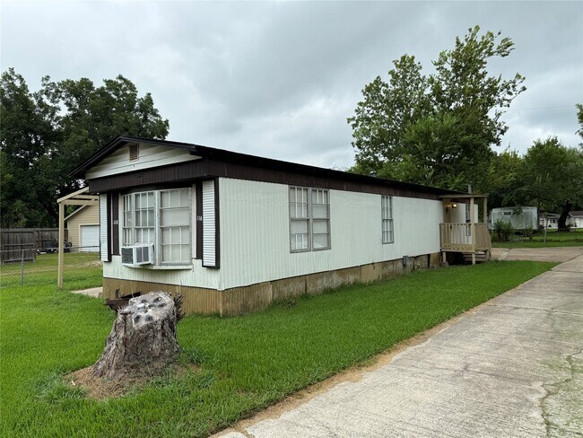 Foto del edificio - 9514 Catlett Ln