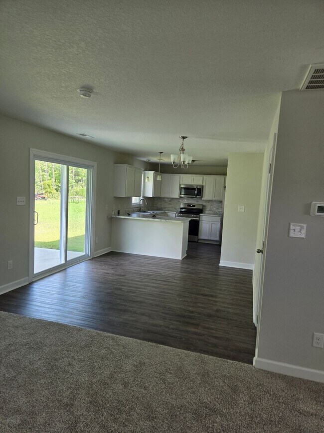 Building Photo - 309 Samuel Run Dr