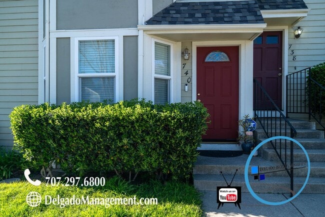 Building Photo - Benicia! Beautiful large townhouse located...