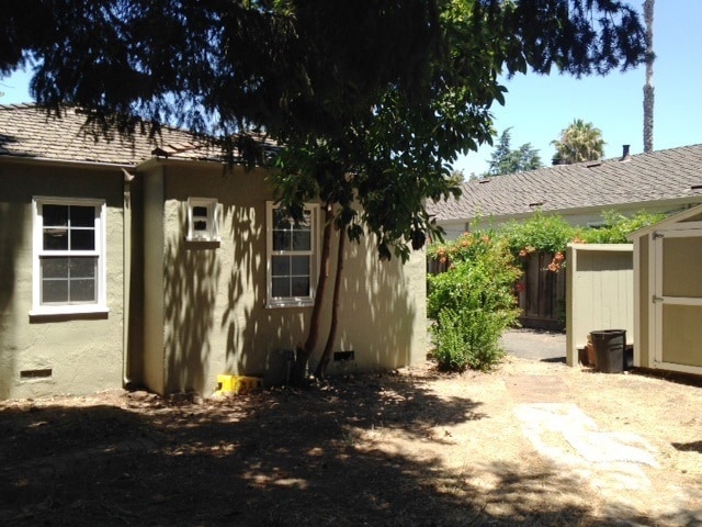 Foto del edificio - 32 Sanford Ave