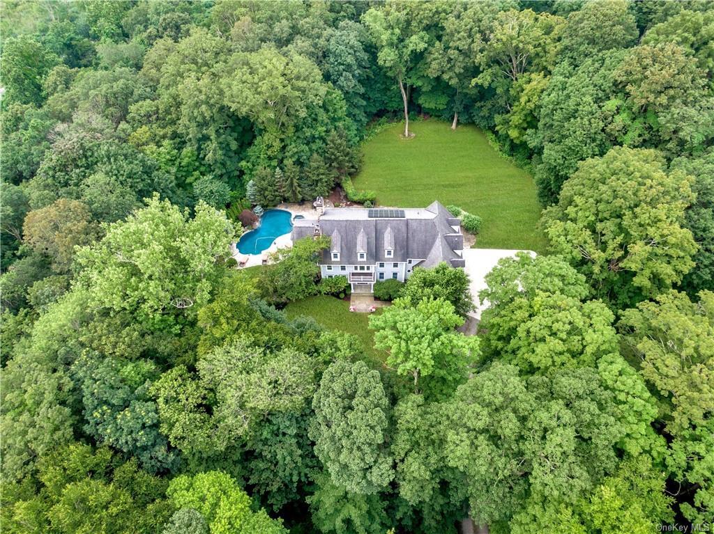 Primary Photo - 160 Wood Rd