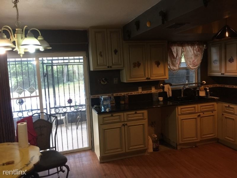 Primary Photo - 1 br, 1 bath House - 5503 Oakway Rd