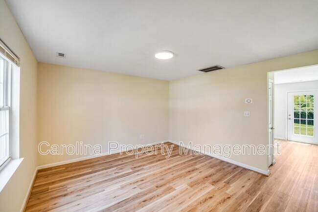 Foto del edificio - 3425 Anson St