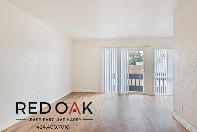 Foto del edificio - Sun-Drenched One Bedroom with Stainless St...