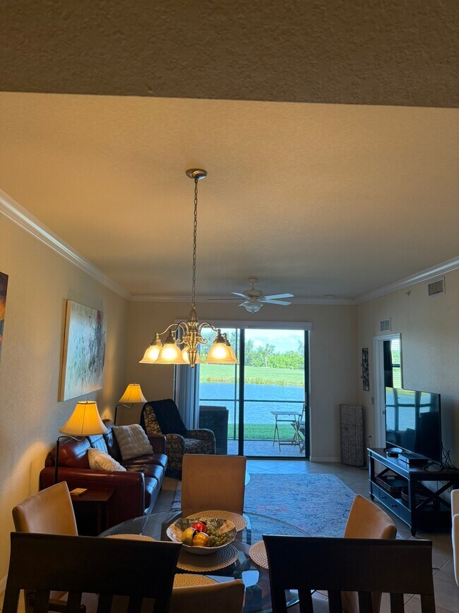 Foto del edificio - 7019 River Hammock Dr