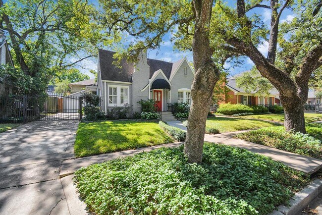 Foto del edificio - 2205 North Blvd