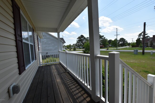 Building Photo - 461 Sand Ridge Rd