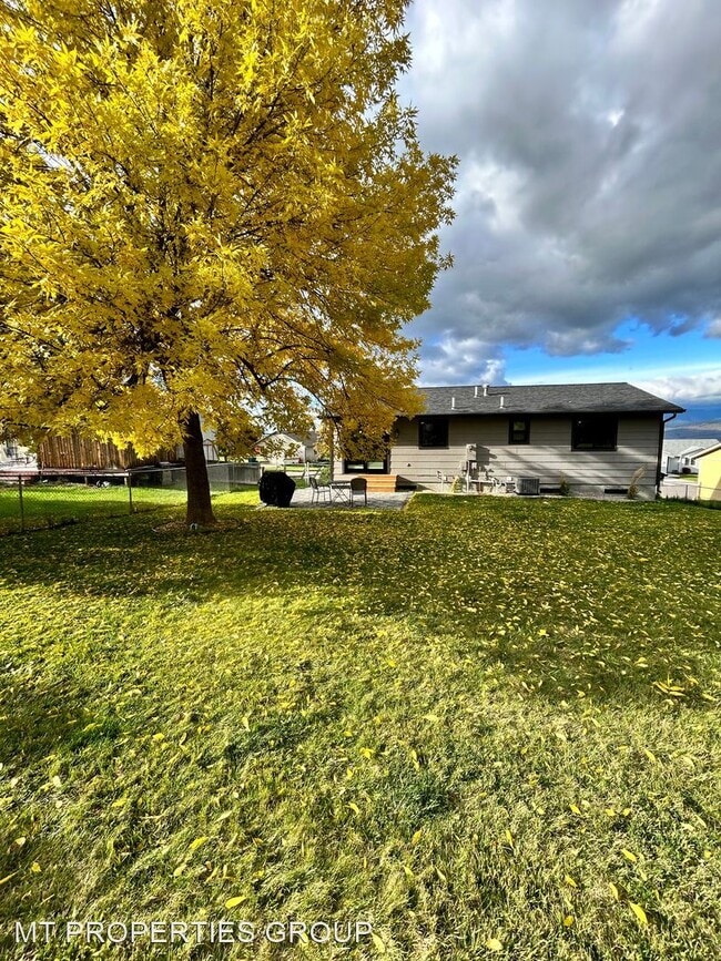 Building Photo - 4 br, 2 bath House - 109 Grandview Way