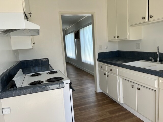 Foto del edificio - 3329 Keystone Ave