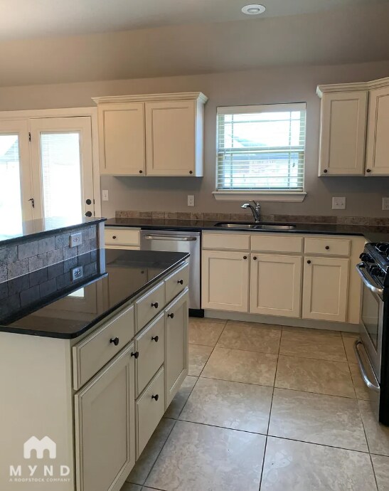 Foto del edificio - 2303 SW Worthington Ave