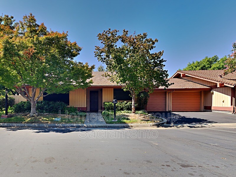 Primary Photo - 5504 Sequoia Cir
