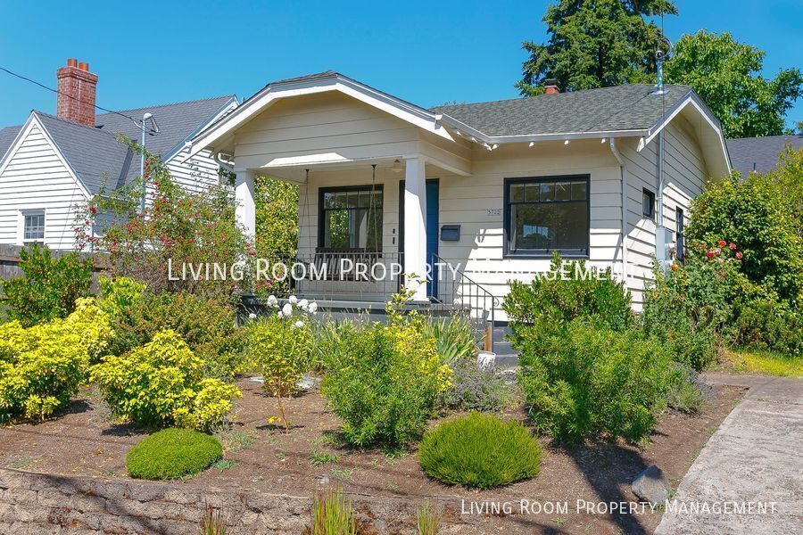Primary Photo - 5722 NE 10th Ave