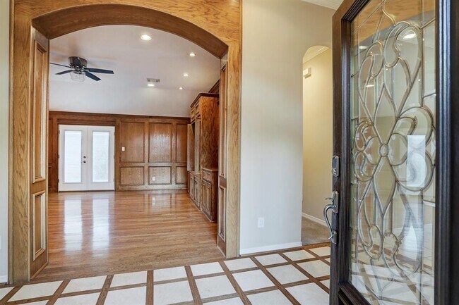 Foto del edificio - 316 Parkwood Village Dr