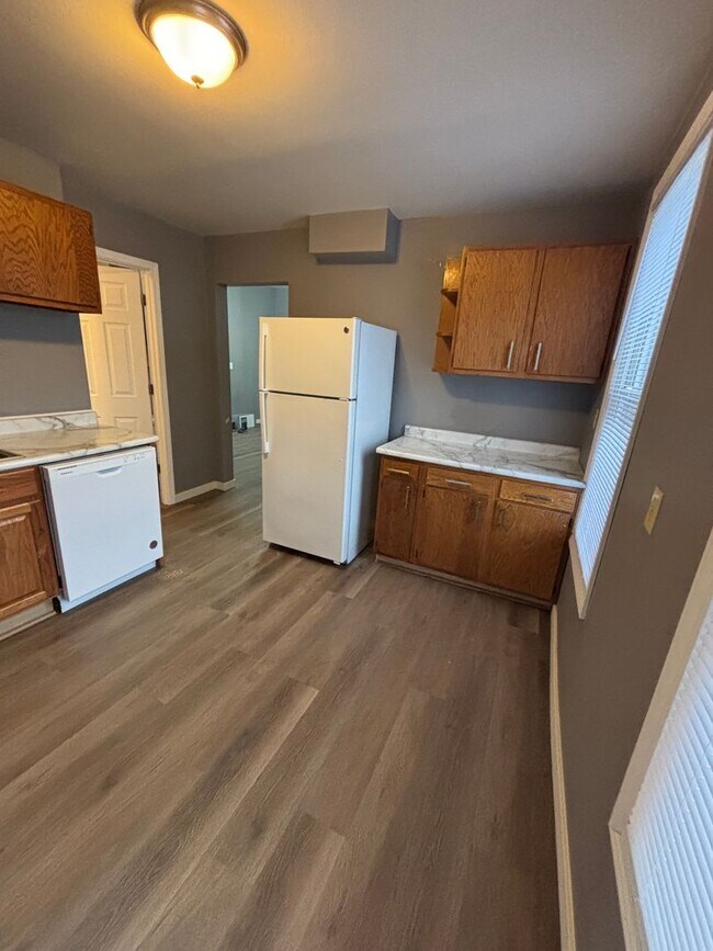 Foto del edificio - 810 Cameron Ave