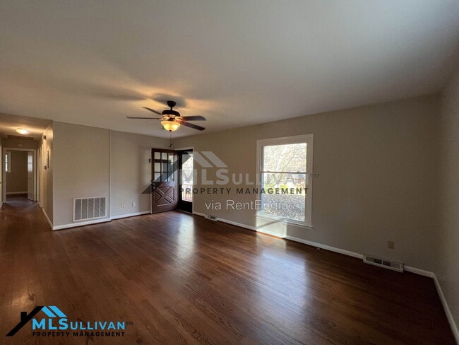 Building Photo - 1720 Euclid Rd