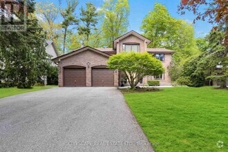 Building Photo - 1836 Friar Tuck Ct