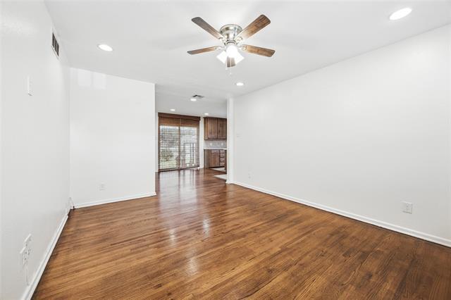 Building Photo - 9151 Boundbrook Ave