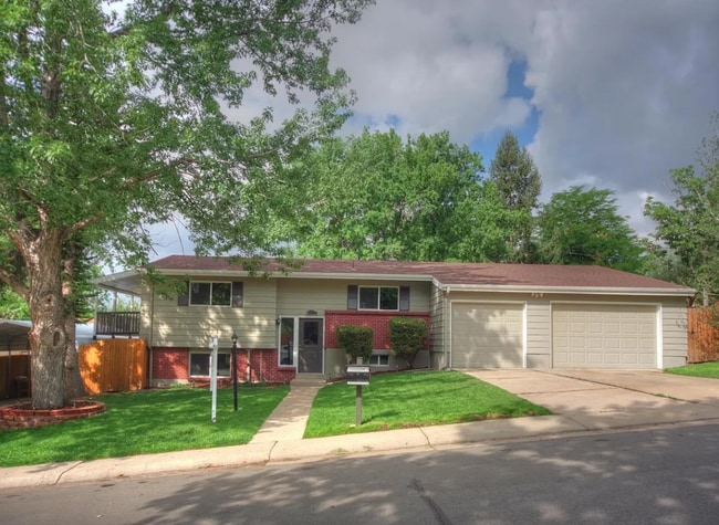Front of house - 827 S Robb Way