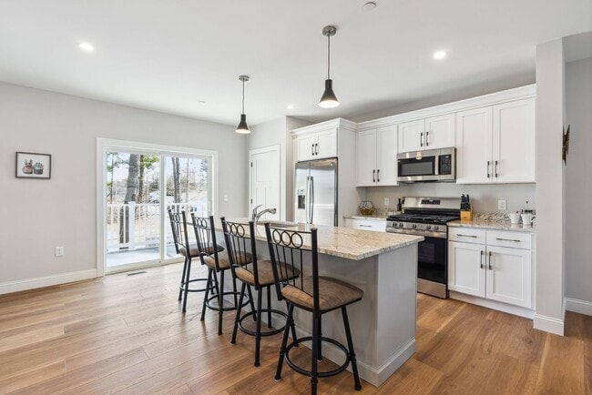 Interior Photo - Bayberry Commons