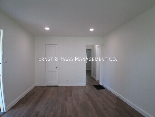 Foto del edificio - 4531 N Banner Dr