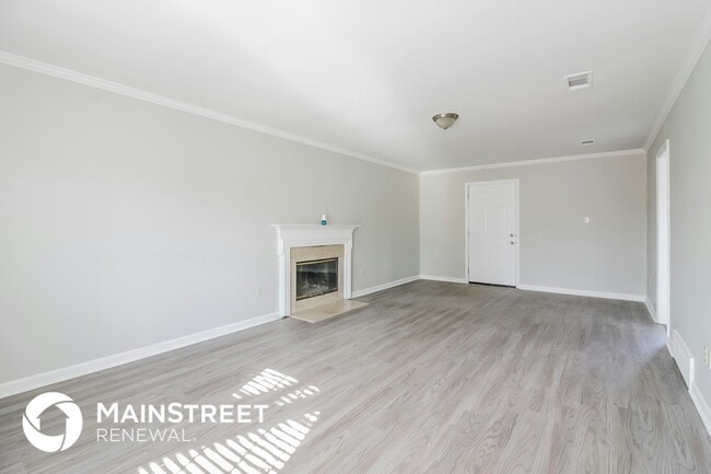 Building Photo - 7172 Market Square Dr