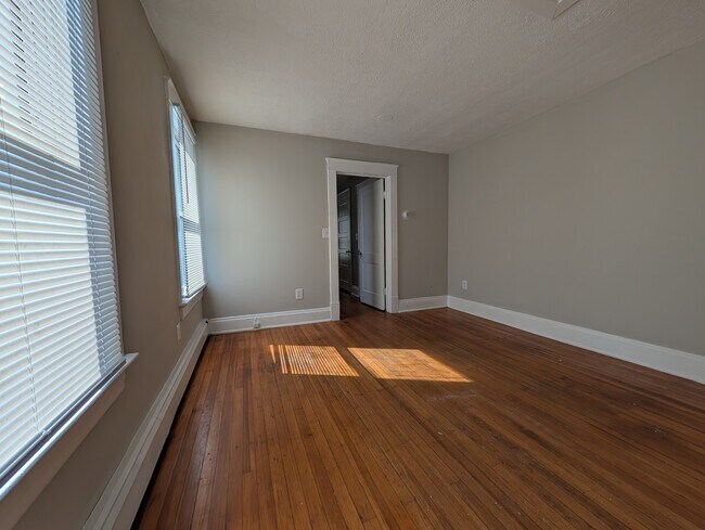 Foto del edificio - 2908 Memorial Ave