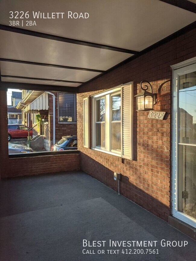 Building Photo - ***FULLY RENOVATED 3 BED, 2 BATH HOUSE FOR...