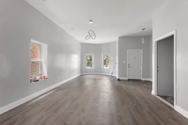 Building Photo - 7627 S Lowe Ave