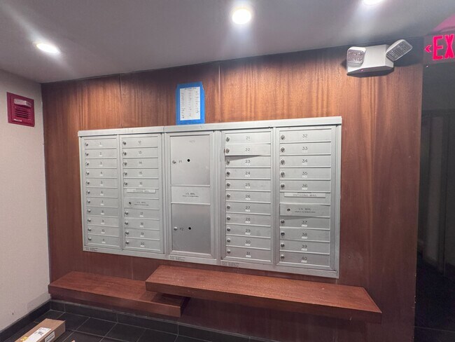 Foto del edificio - 325 Franklin St