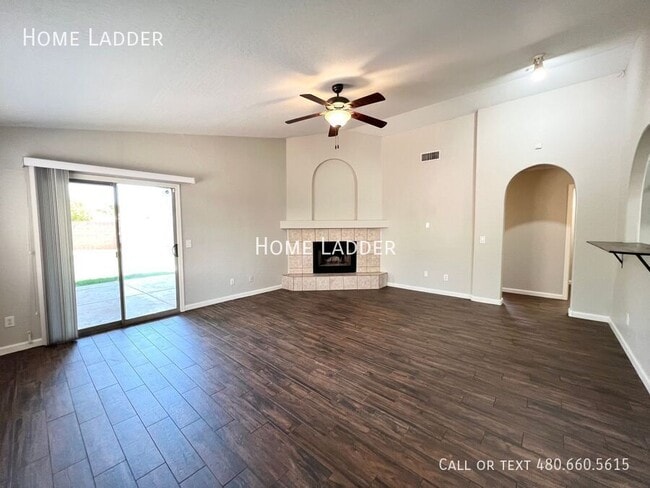 Building Photo - 1739 S Abilene Dr