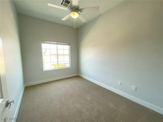 Building Photo - 10557 Ridge Glow Ave