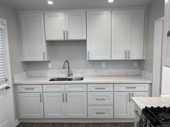 Foto del edificio - 122 Jefferson Ave