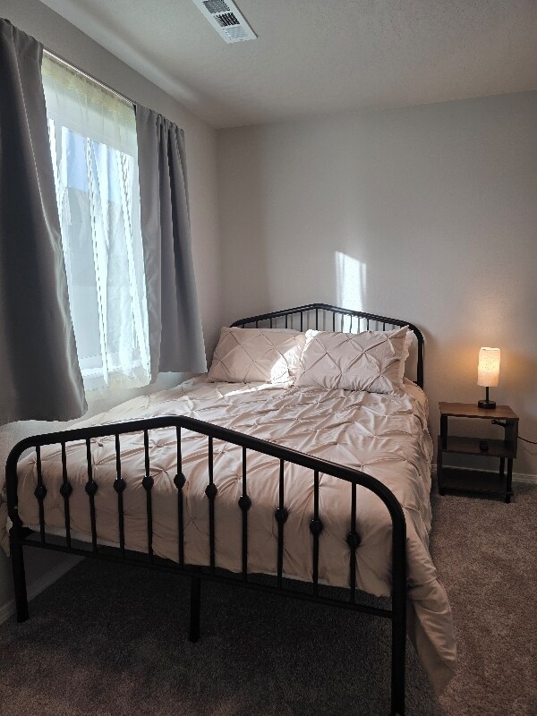 Foto del edificio - 600 Van Wy