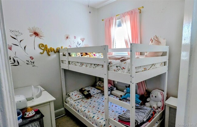 Foto del edificio - 28 E Walnut St