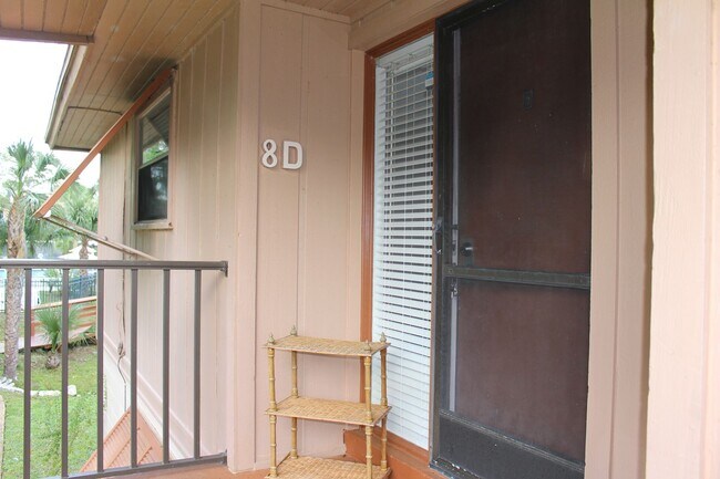 Foto del edificio - 2 Bedroom, 2 Bath in Deltona!