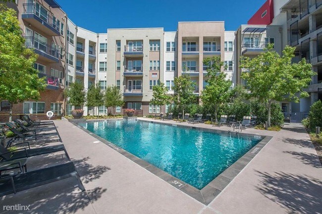 Foto del edificio - 1 br, 1 bath Apartment - 1712 W Dallas St 177