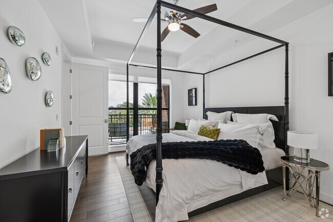 C2 2 habitaciones, 2 baños - 1275 - Habitación principal - The Heron Museum District