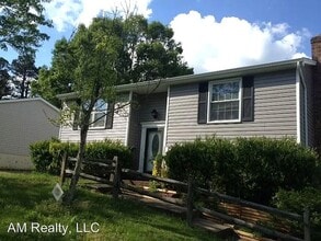 Building Photo - 8025 Bald Ridge Dr