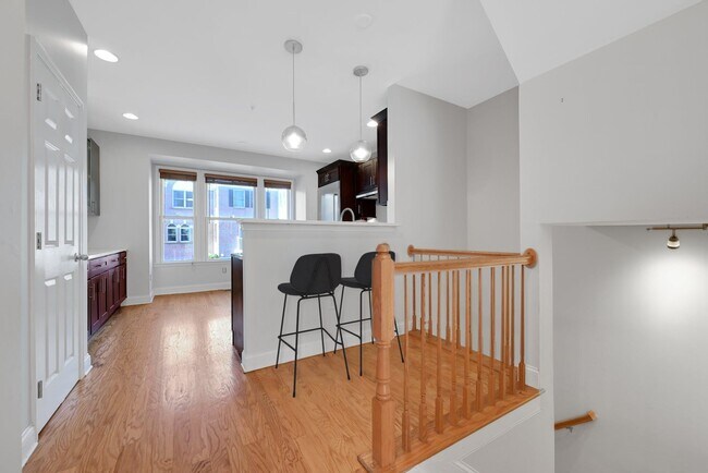 Foto del edificio - 425 Newburgh Ct