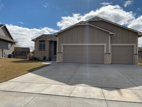Building Photo - 8301 W Kackley Cir