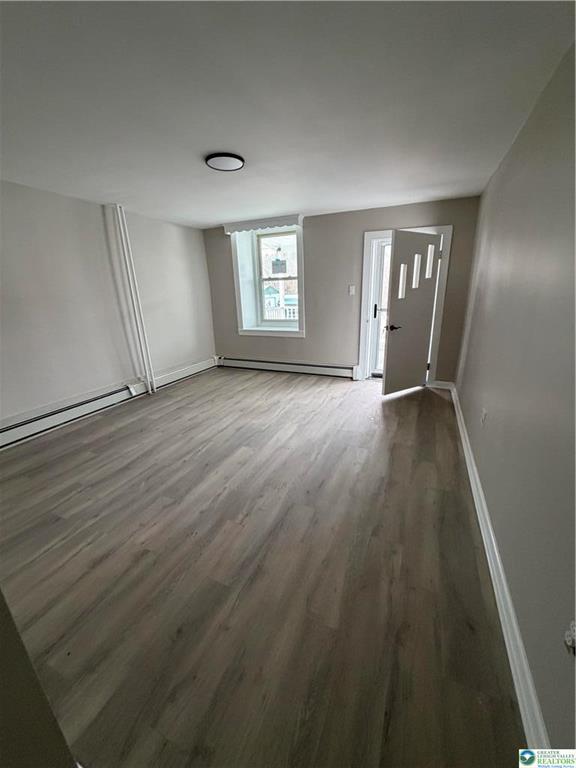 Building Photo - 212 W Bacon St