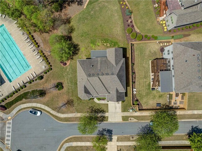 Building Photo - 302 Herrington Ct