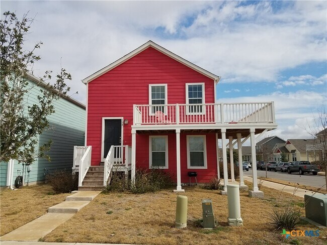 Foto del edificio - 334 Trestle Tree