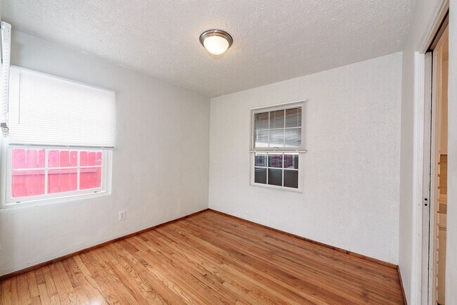 Building Photo - 1176 2nd Ave