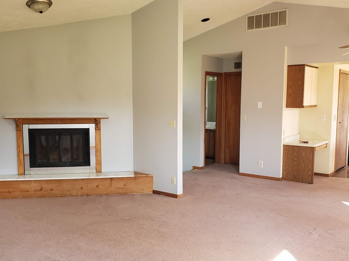Building Photo - 6807 E Galway Cir