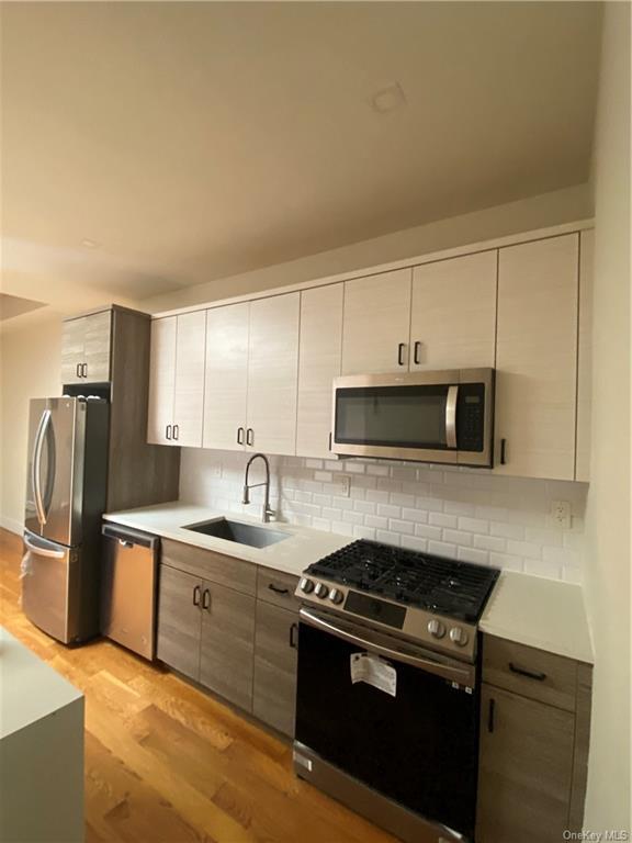 Foto del edificio - 506 Warwick St